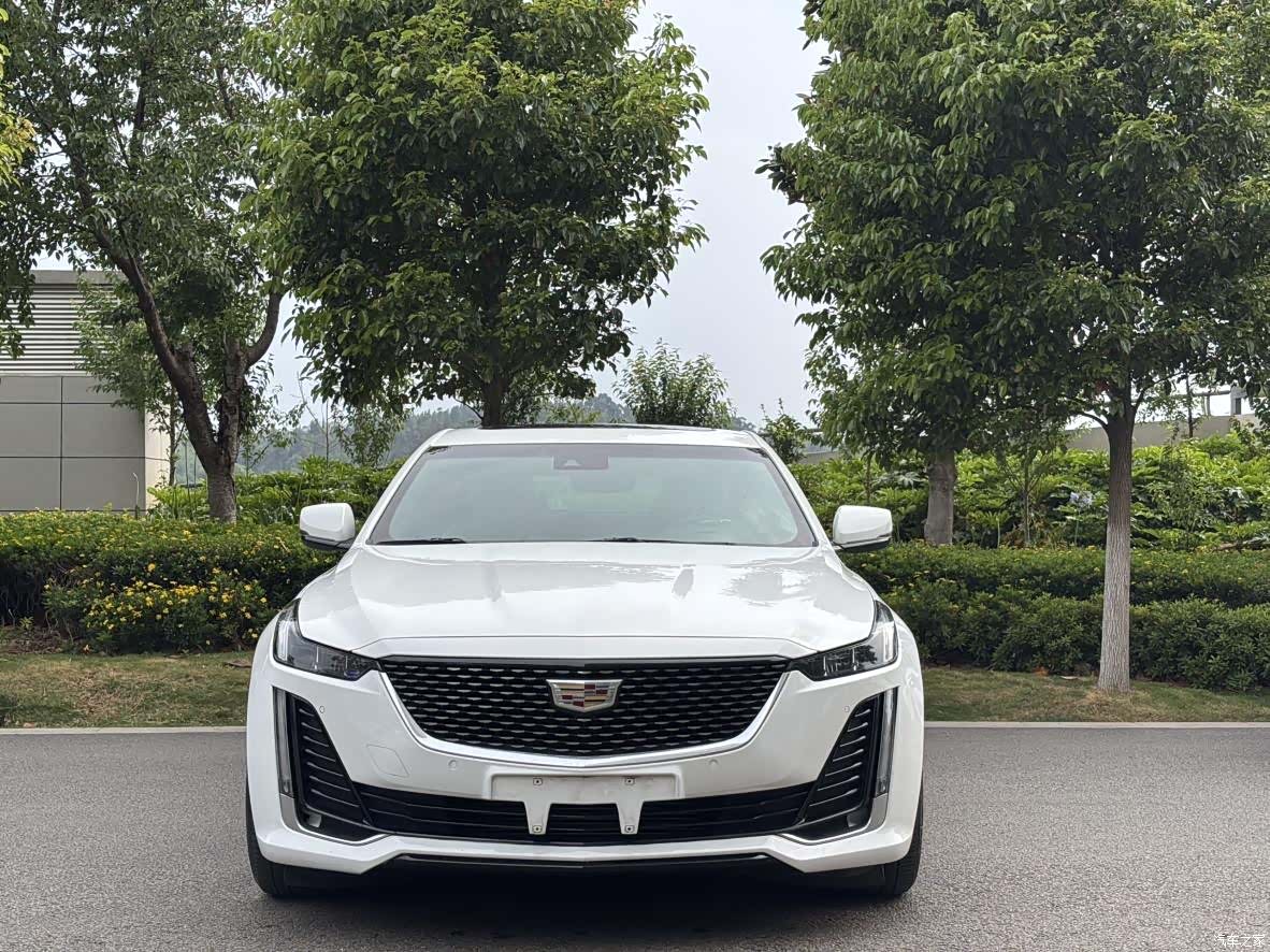 Cadillac CT5, 2021 2