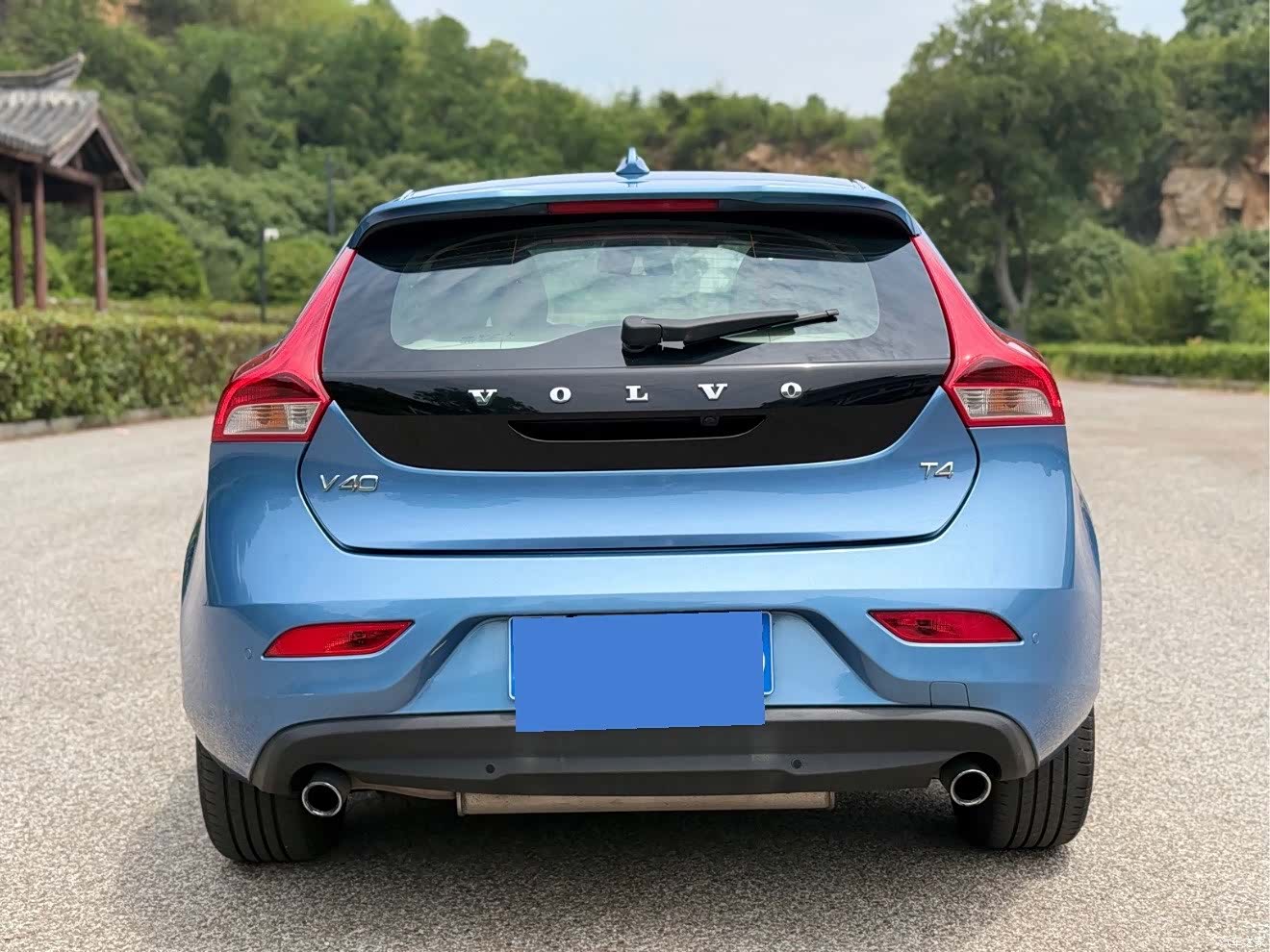 Volvo V40, 2015 4