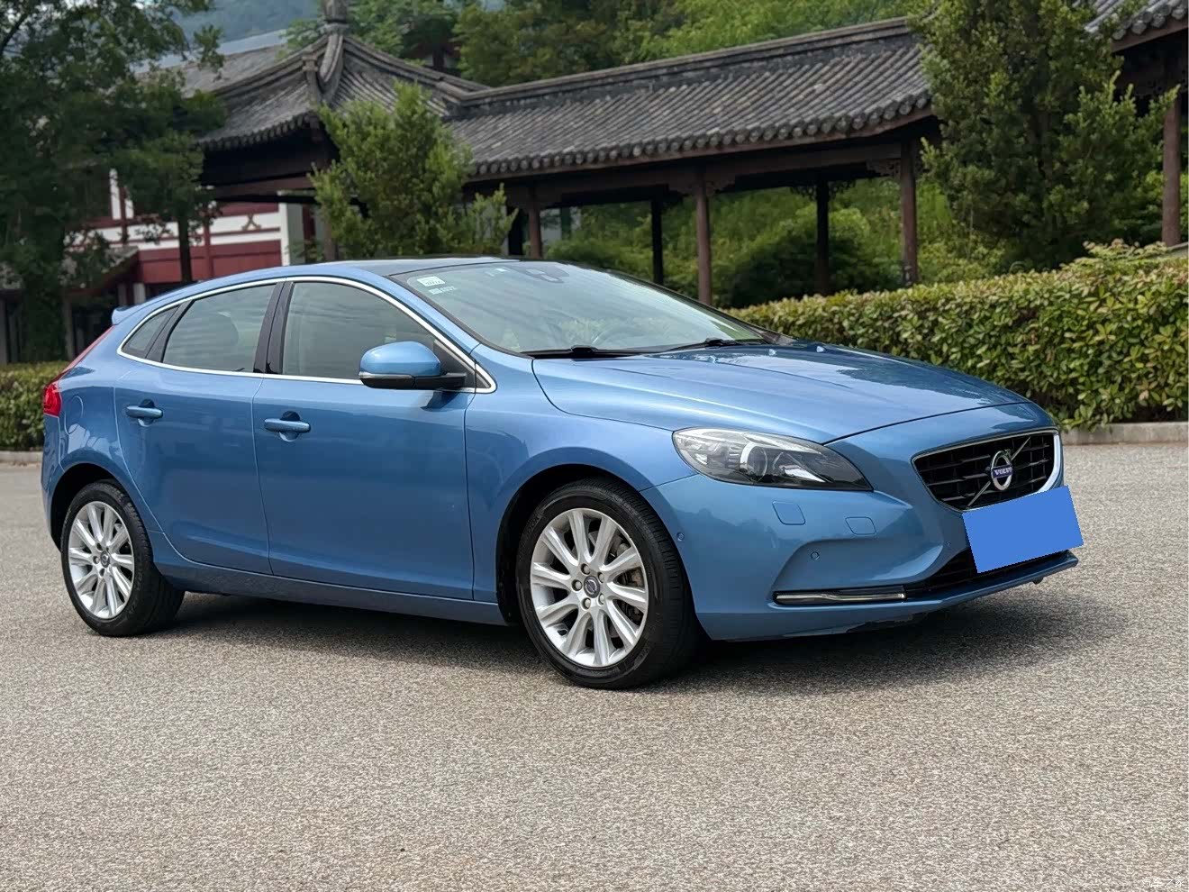 Volvo V40, 2015 3