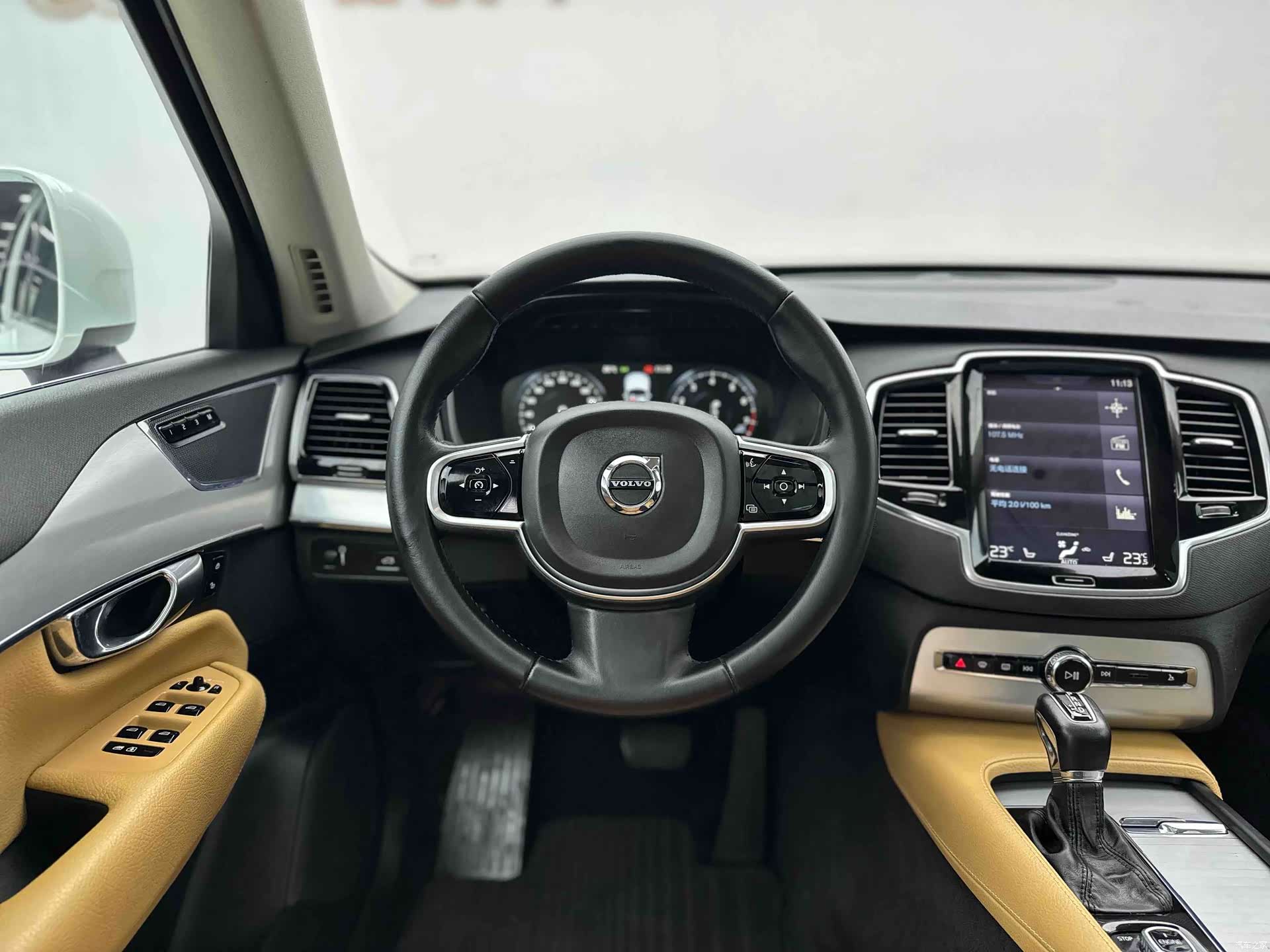 Volvo XC90, 2016 11