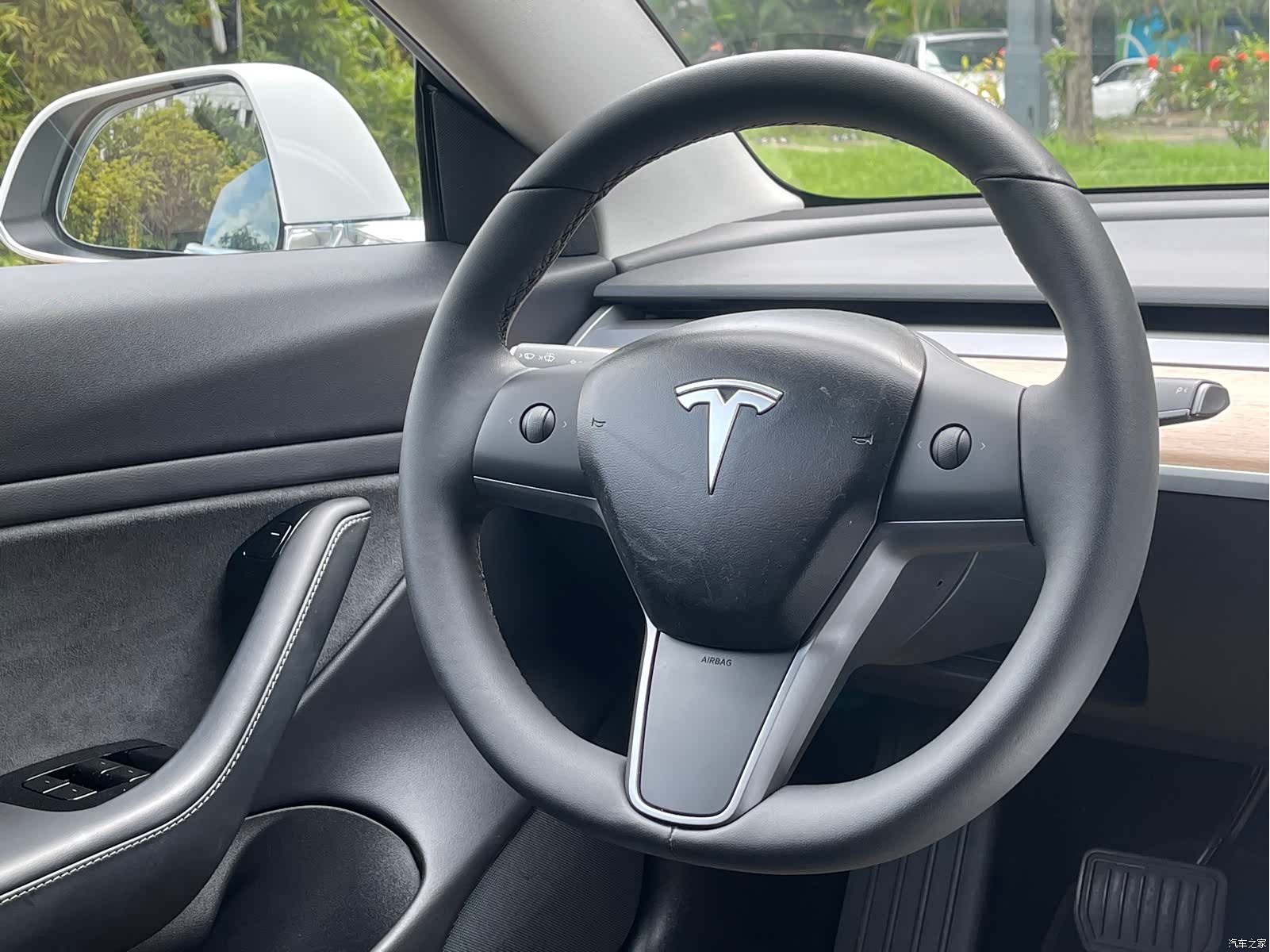 Tesla Model 3, 2019 20