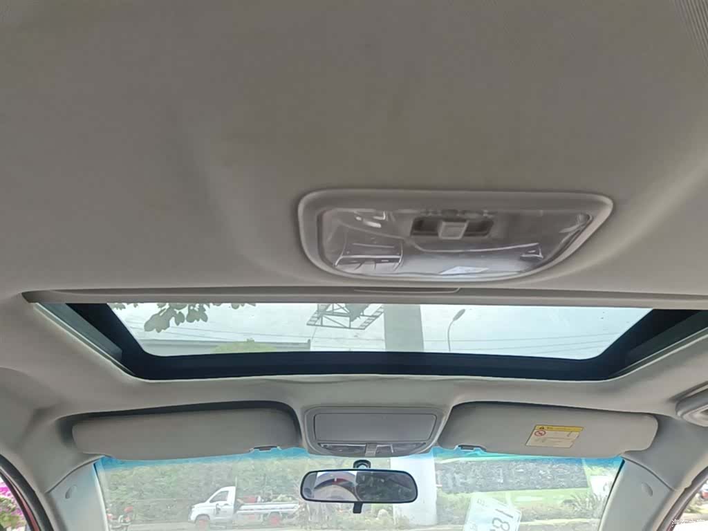 Geely Emgrand, 2015 18