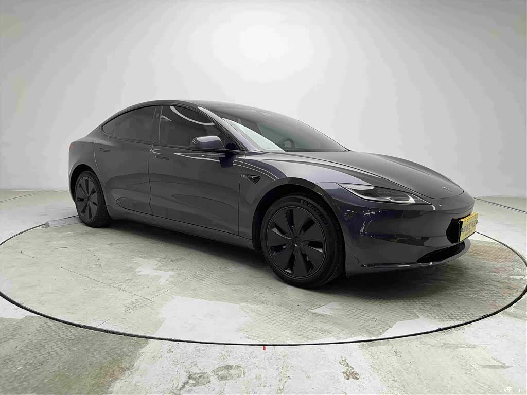 Tesla Model 3, 2024 20