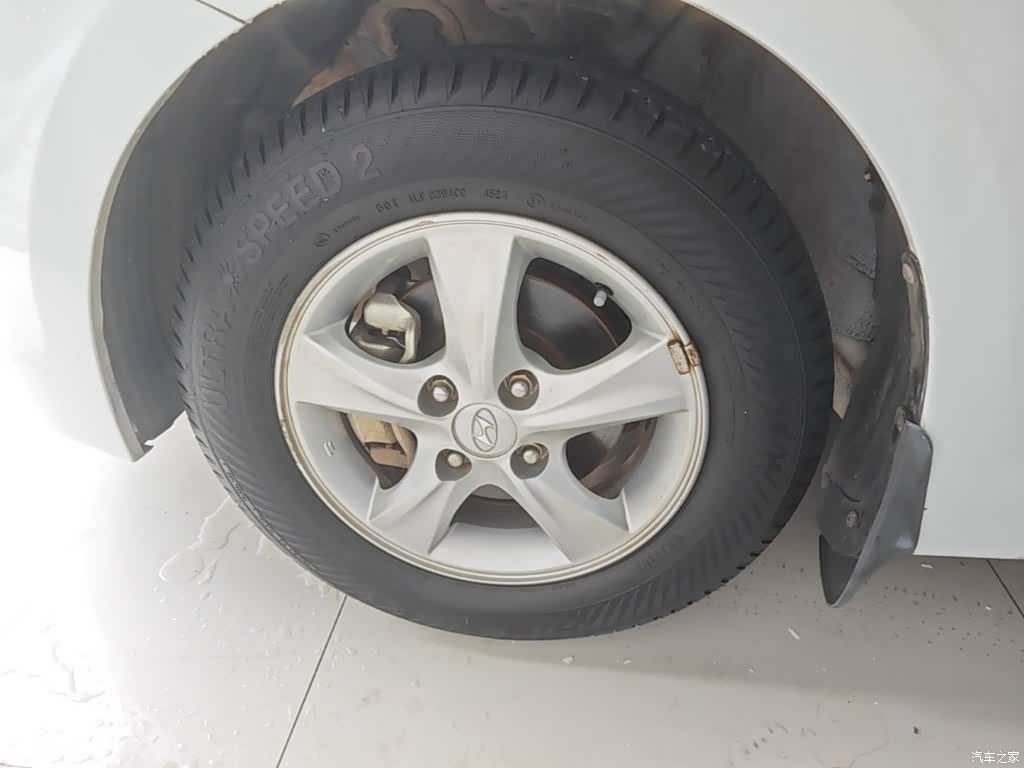 Hyundai GLX, 2015 23