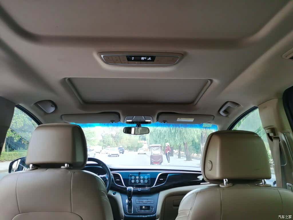 Buick GL8, 2020 18