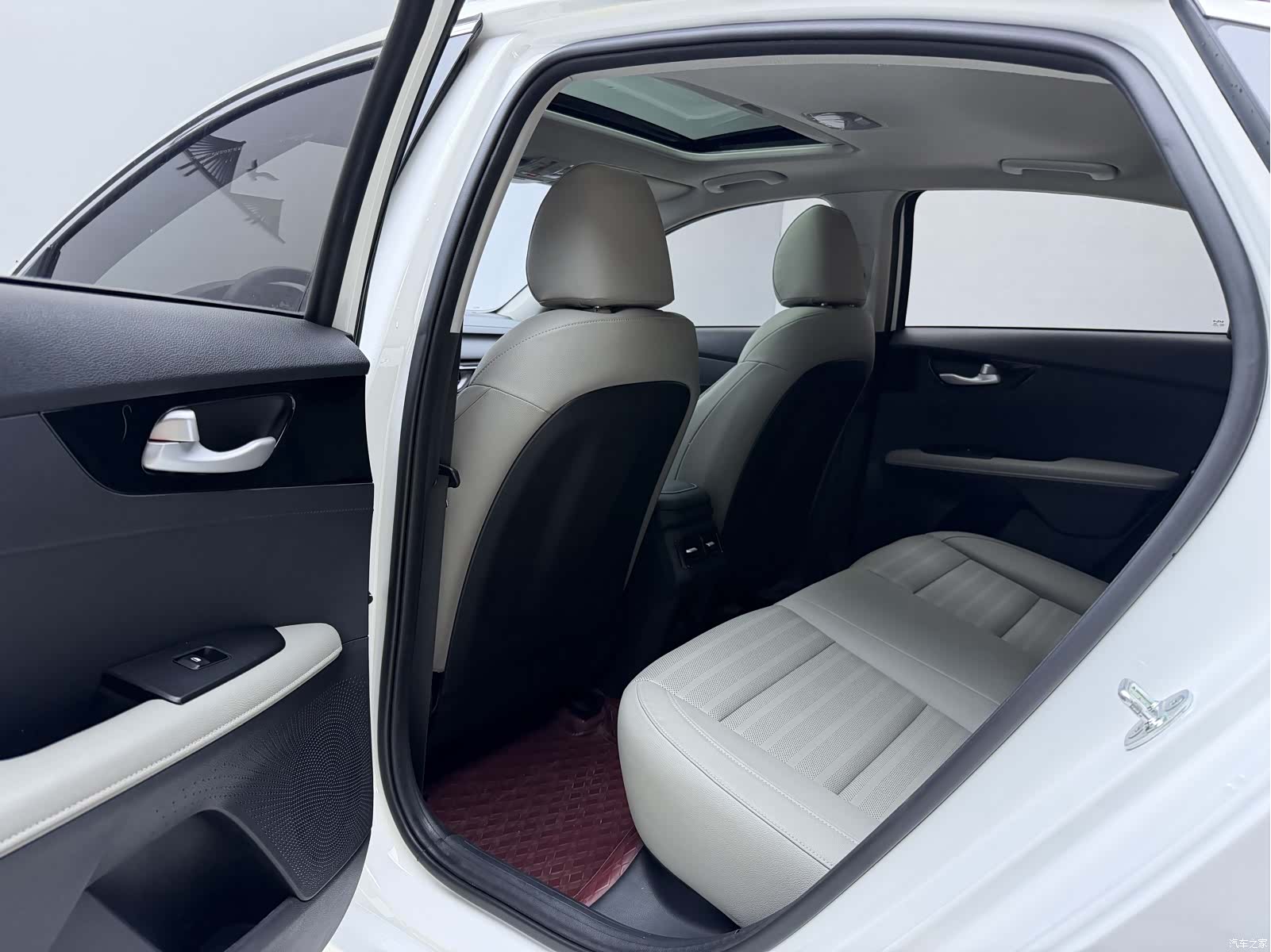 Kia K3, 2022 23