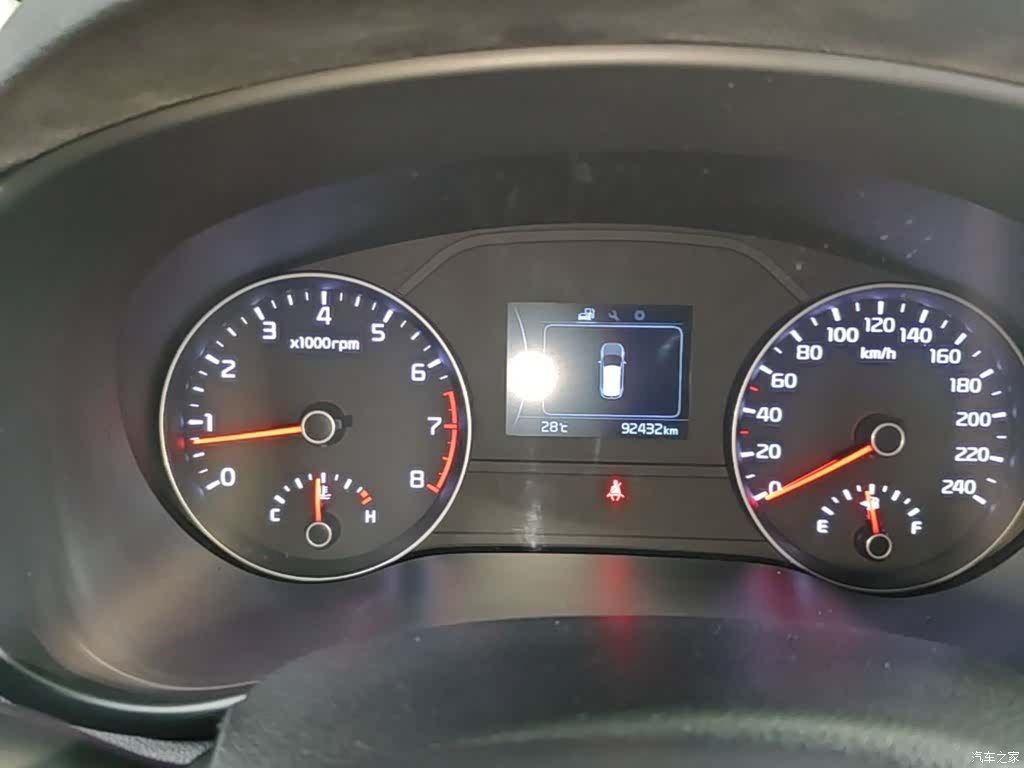 Kia KX5, 2017 12