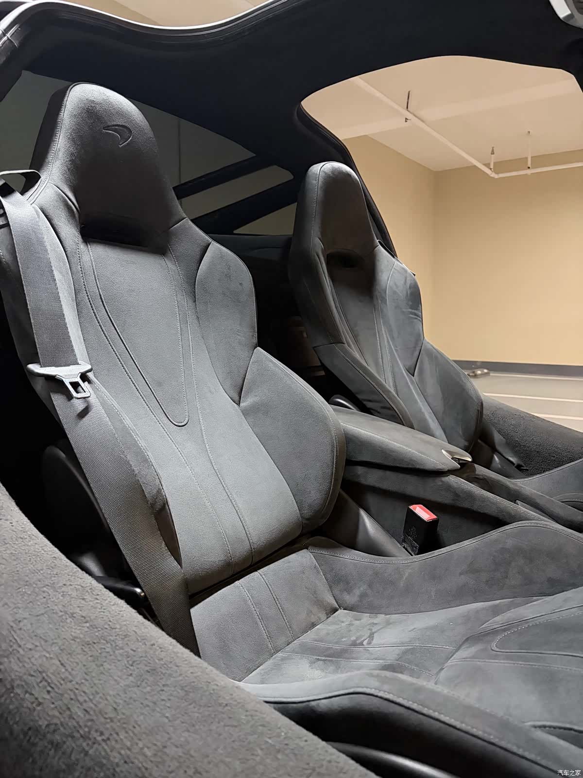 McLaren 720S, 2019 15