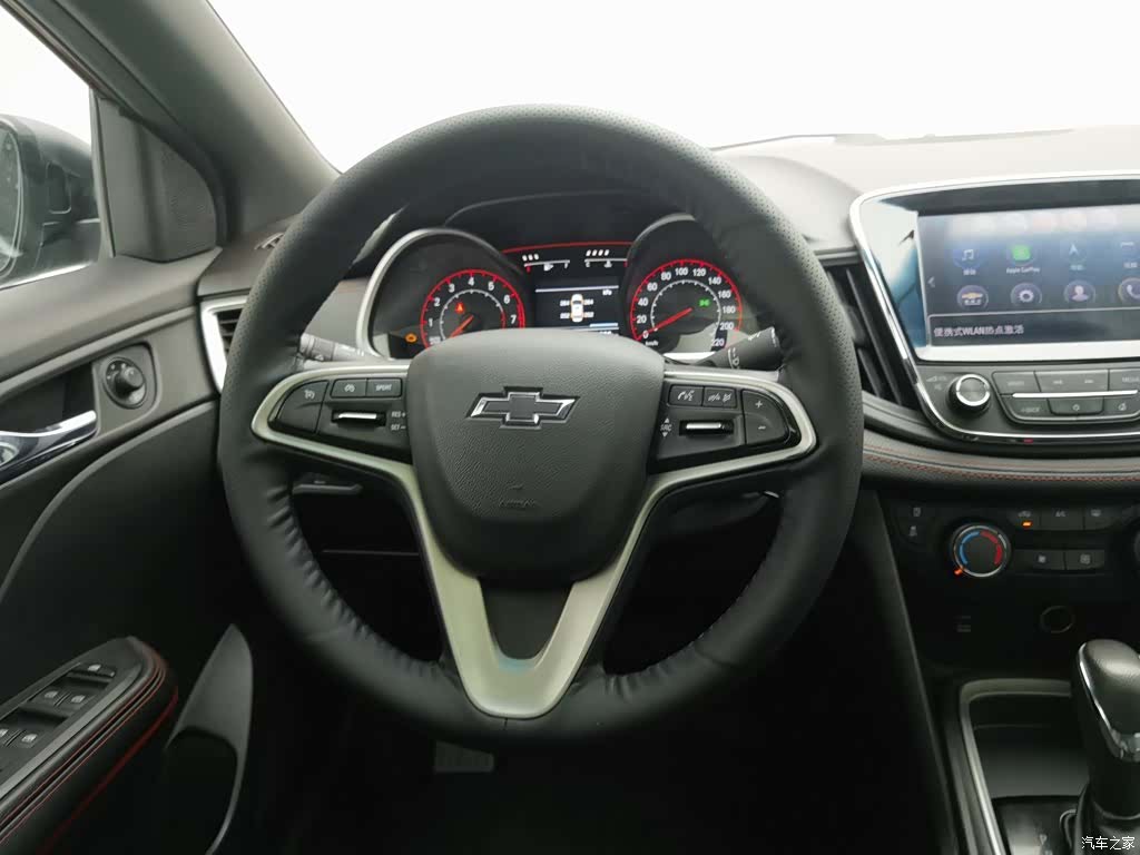 Chevrolet RS, 2019 11