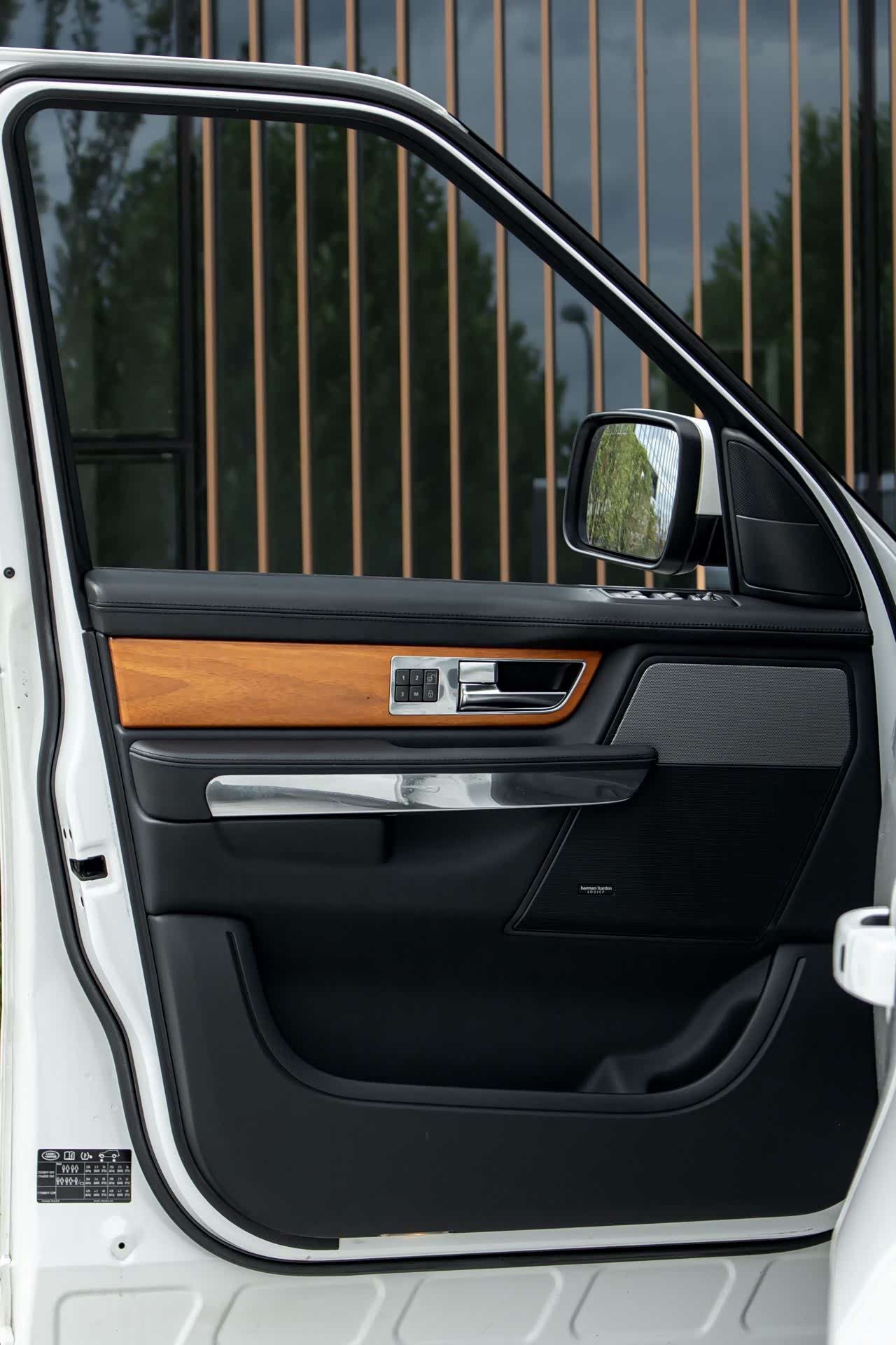 Land Rover Range Rover, 2012 17