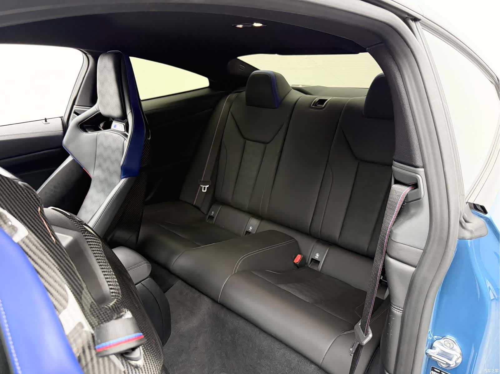 BMW M4, 2025 14