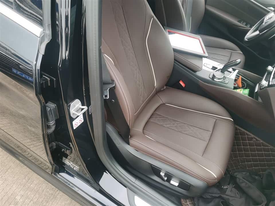 BMW 5 series BMW 5 series
