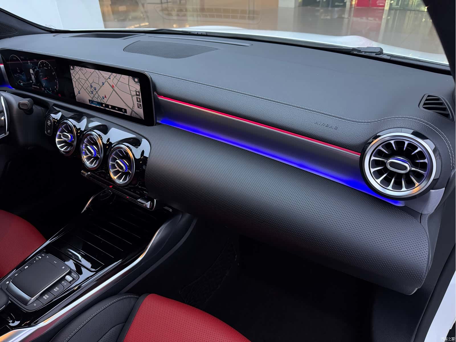 Mercedes-Benz A-Class, 2021 12
