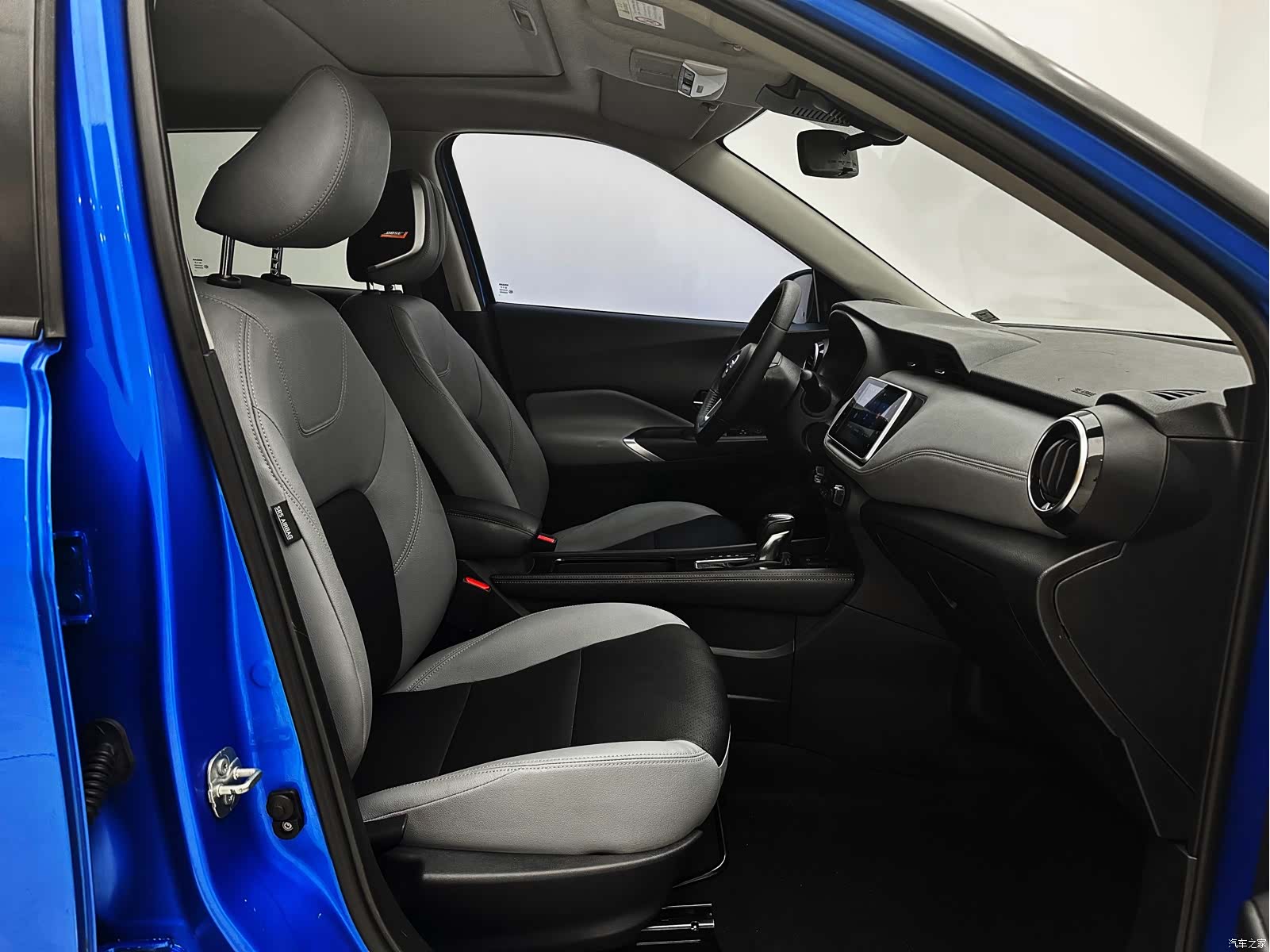 Nissan Kicks, 2022 15