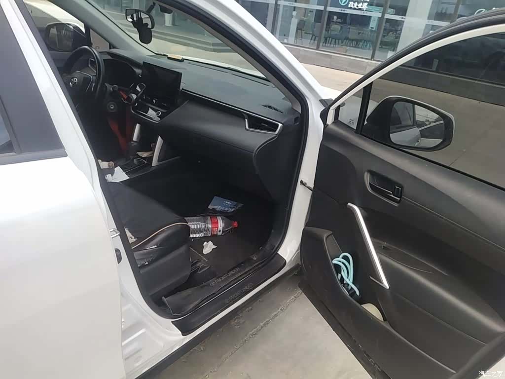 Toyota Frontlander, 2023 19