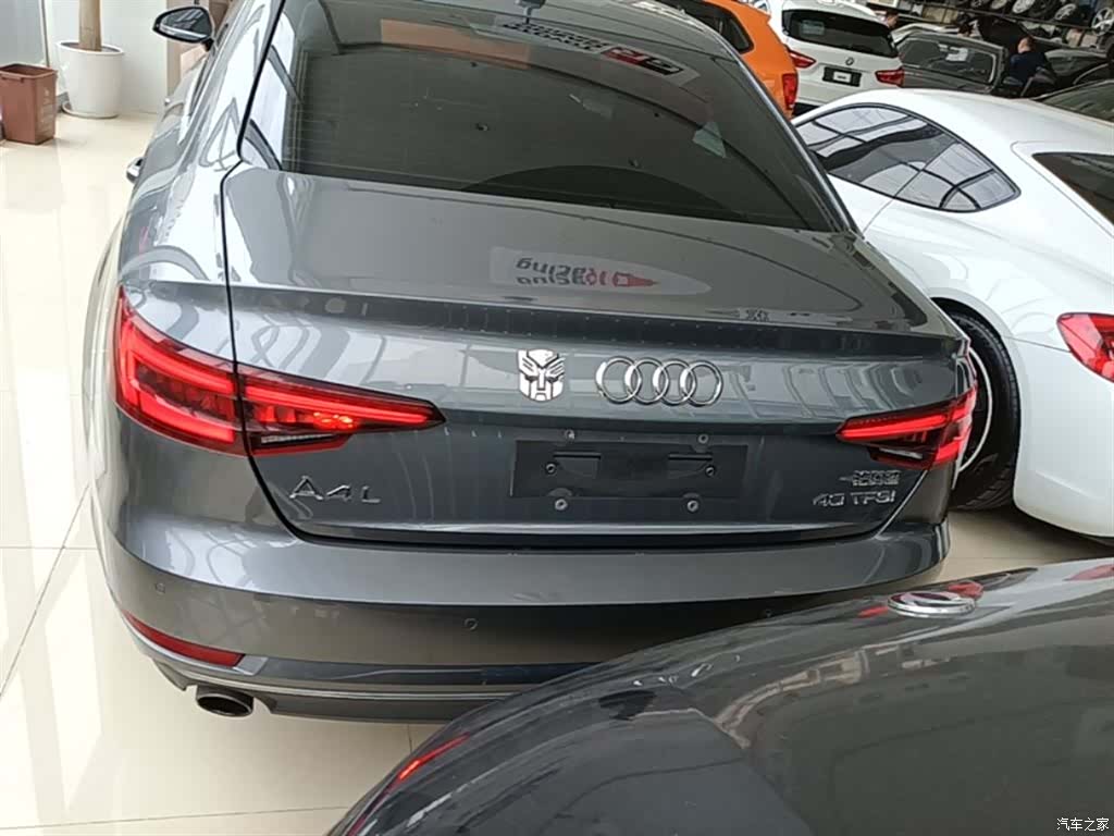 Audi A4L, 2018 6