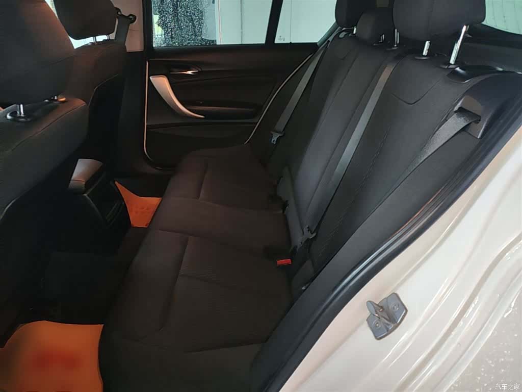 BMW 1 Series, 2015 17