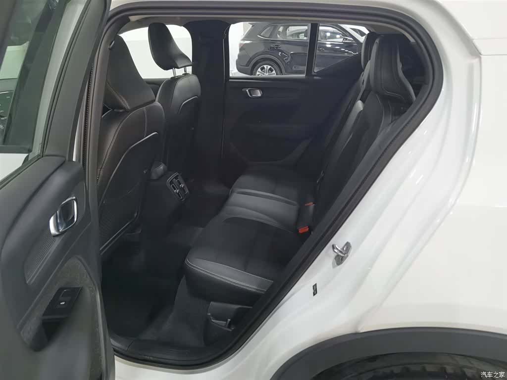 Volvo XC40, 2019 15