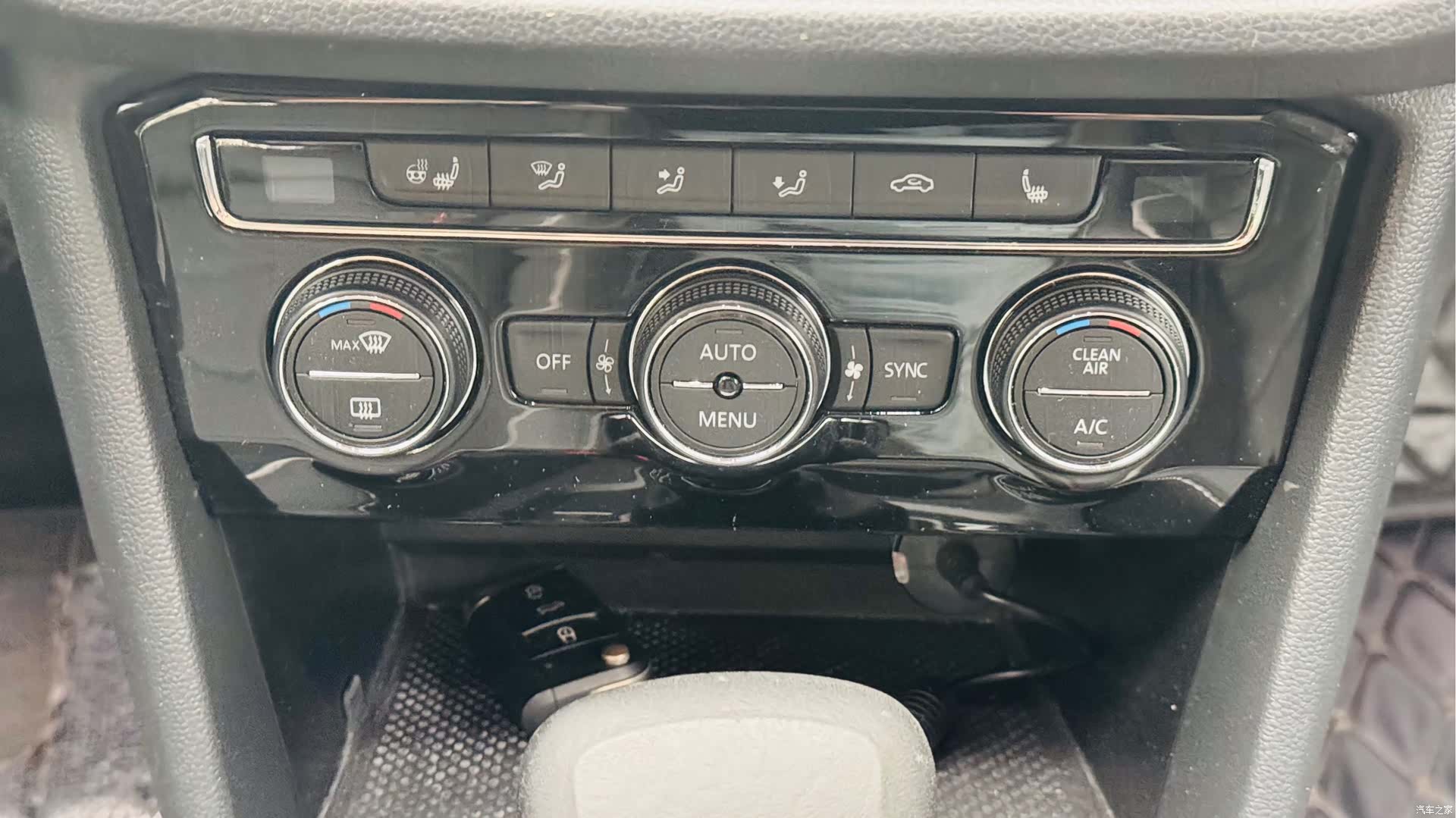 Volkswagen Tiguan L, 2020 13