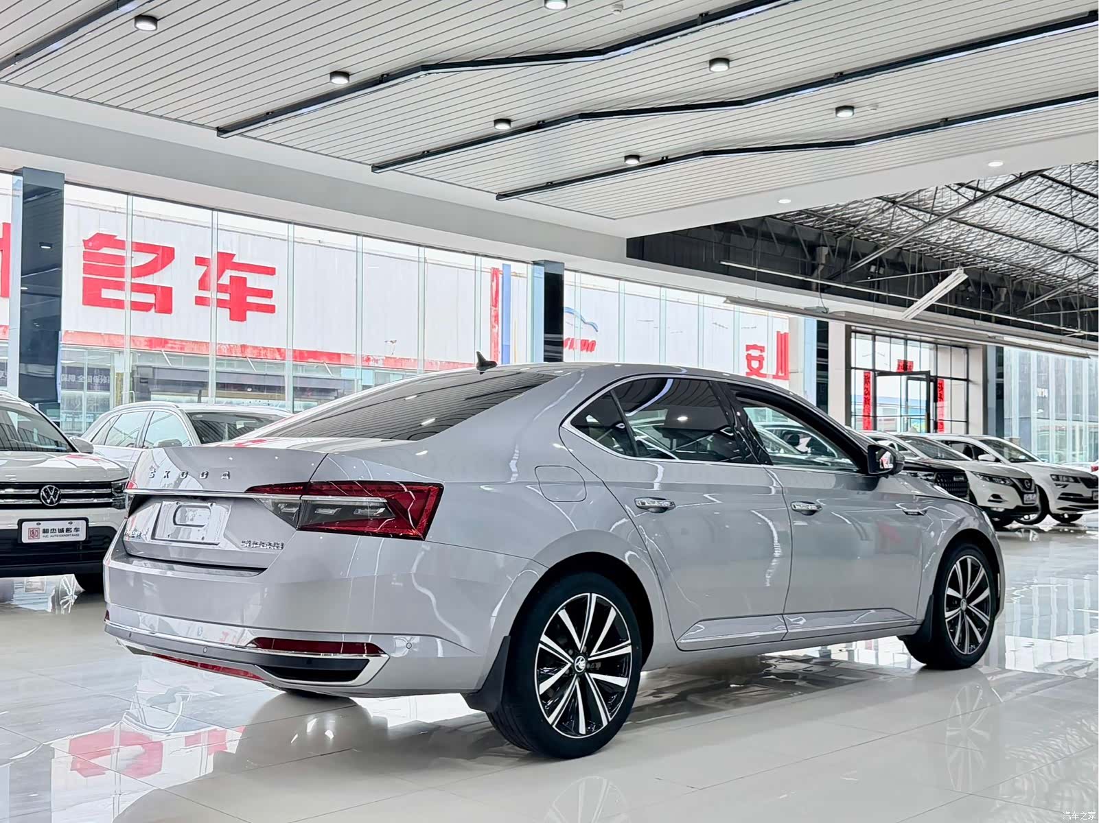 Skoda Superb, 2022 14