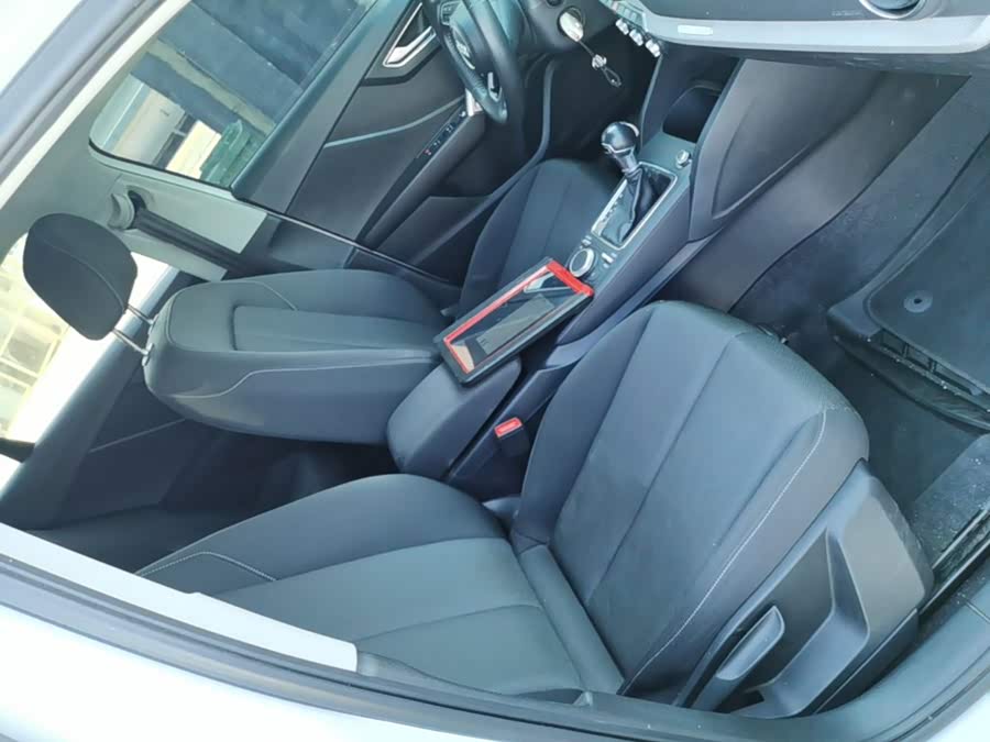 Audi Q2L 2021, фото 25