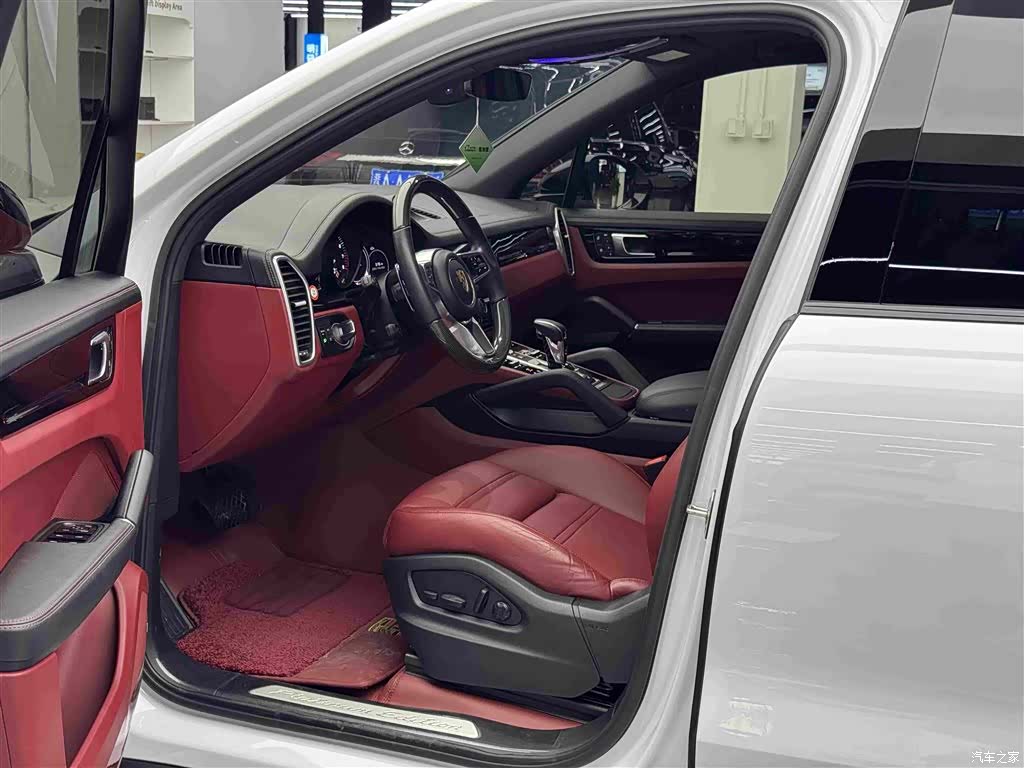 Porsche Cayenne, 2023 6