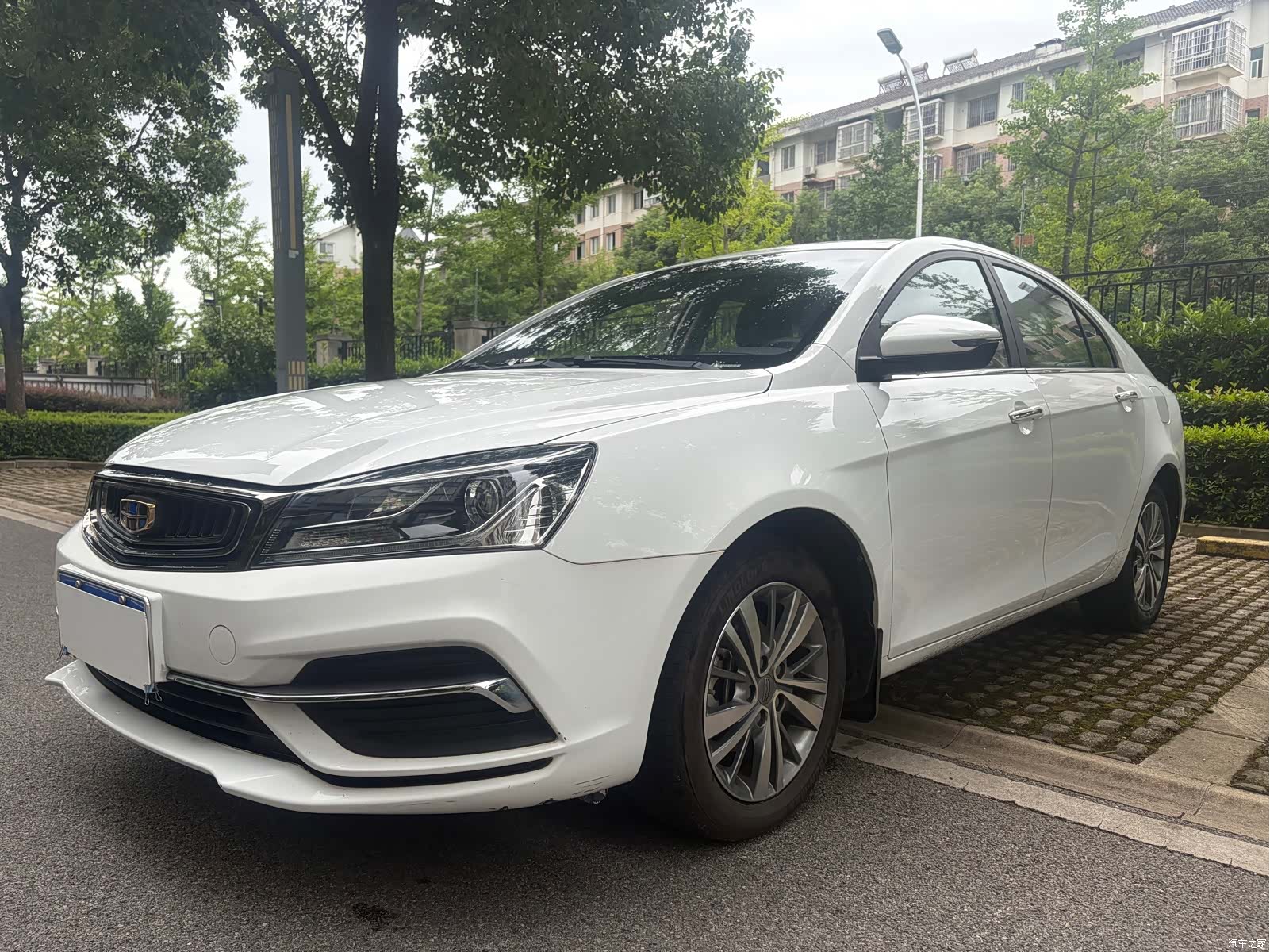 Geely Emgrand, 2018 1
