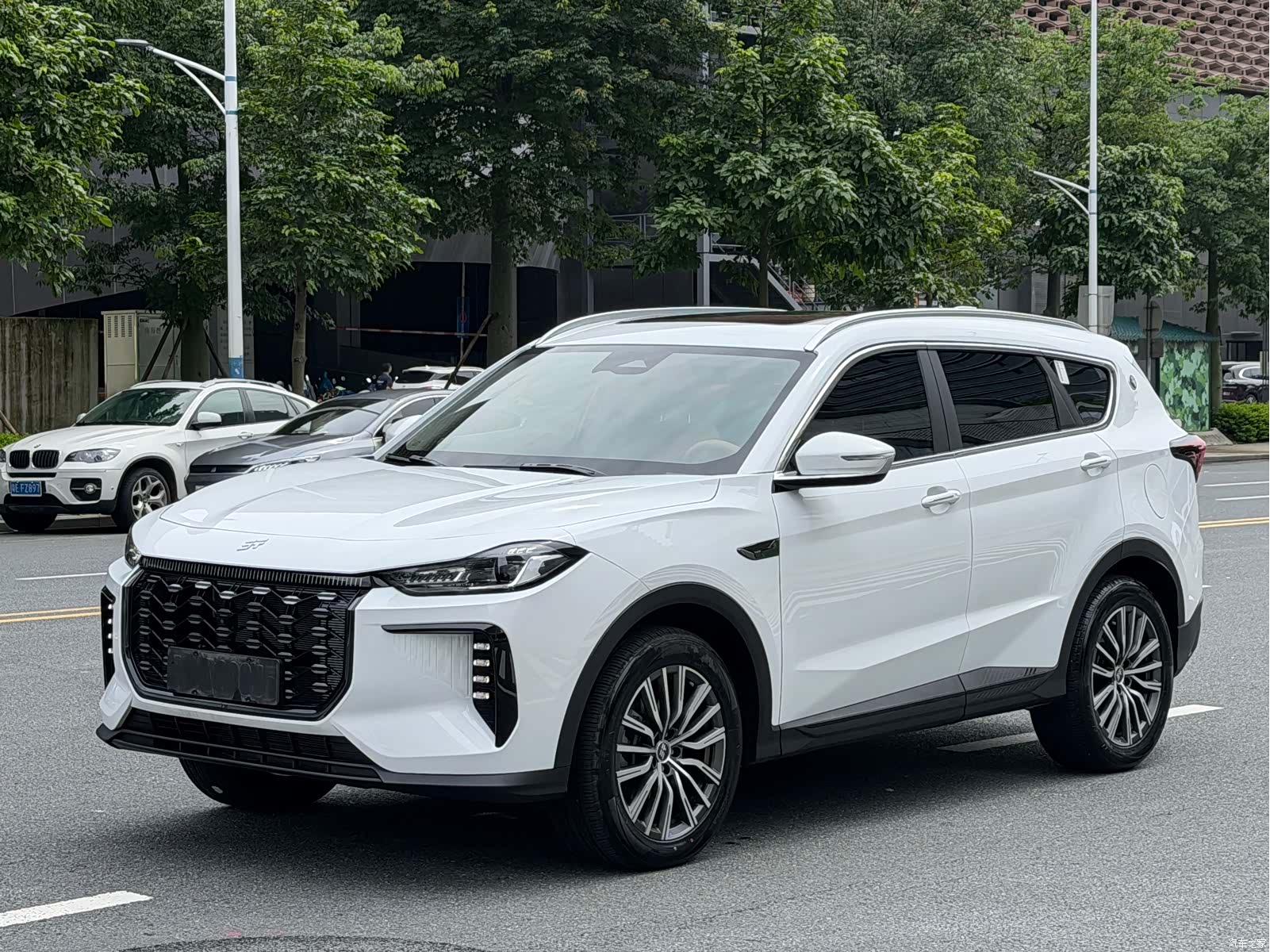 Jetour X70, 2025 1