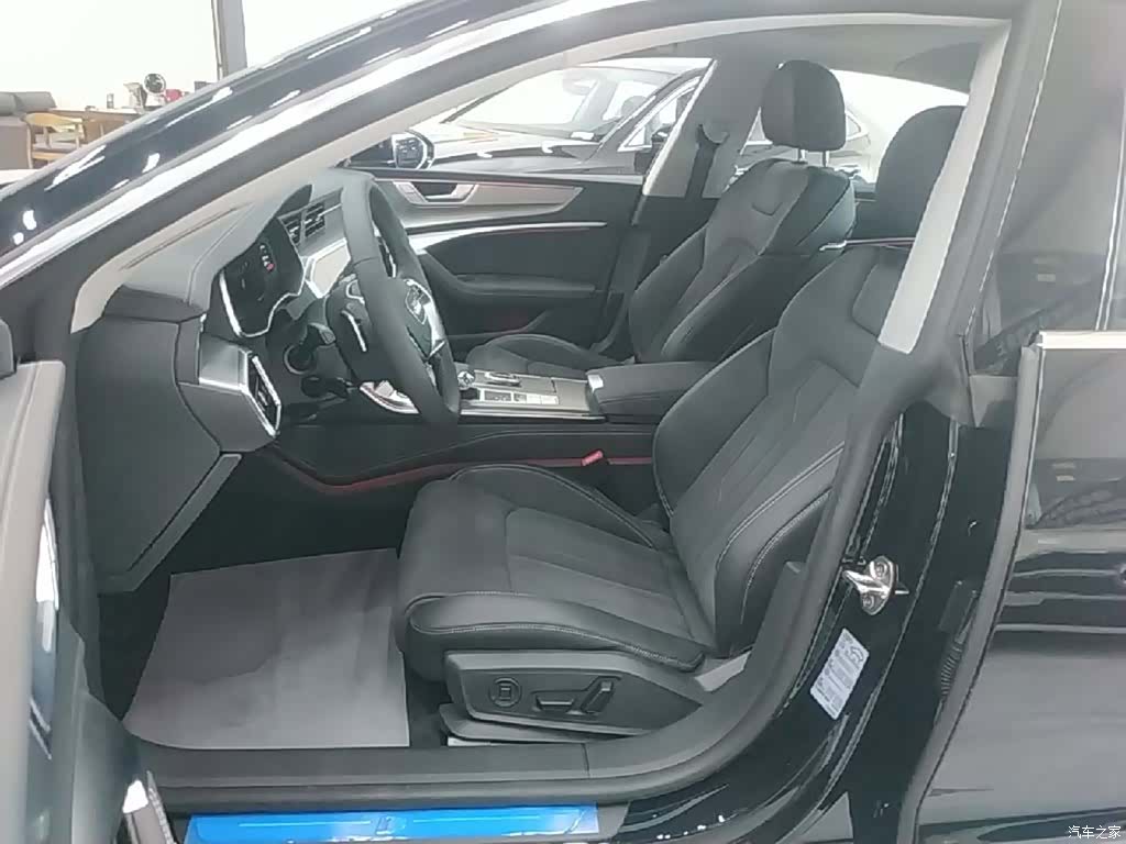 Audi A7L, 2026 15