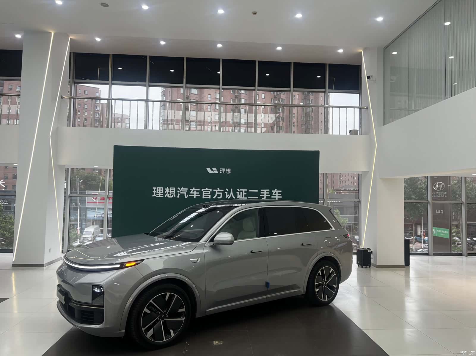 Li Auto L8, 2025 1
