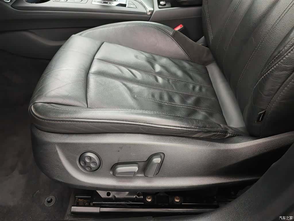 Audi A4L, 2019 20