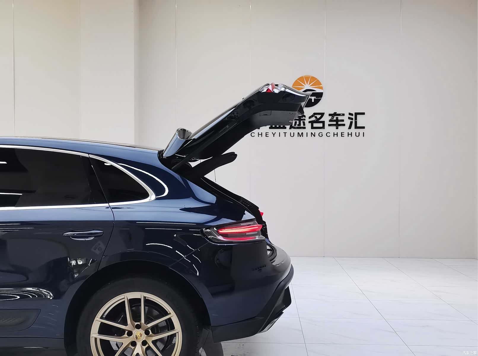 Porsche Macan, 2023 26