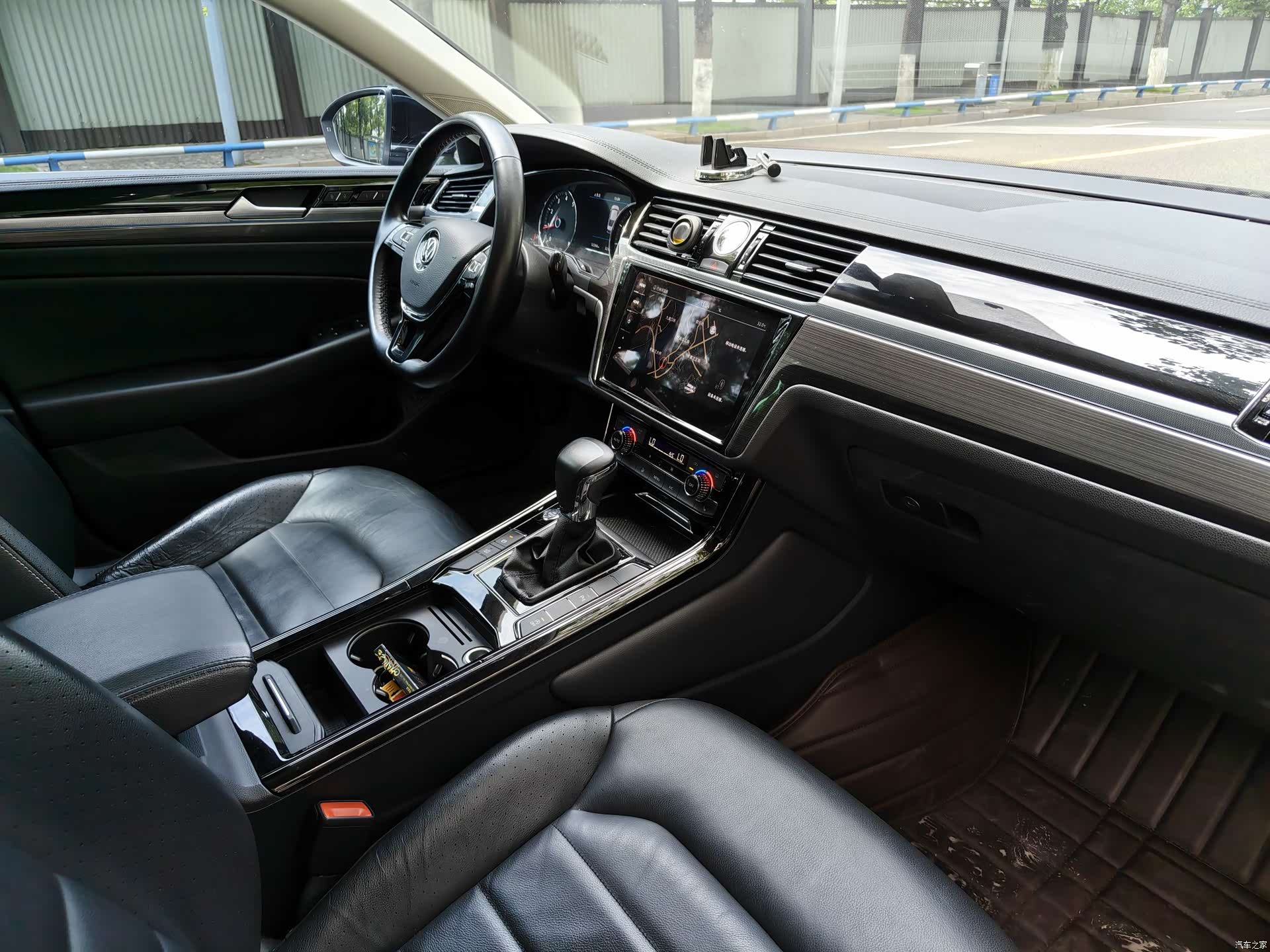 Volkswagen Phideon, 2018 все фото