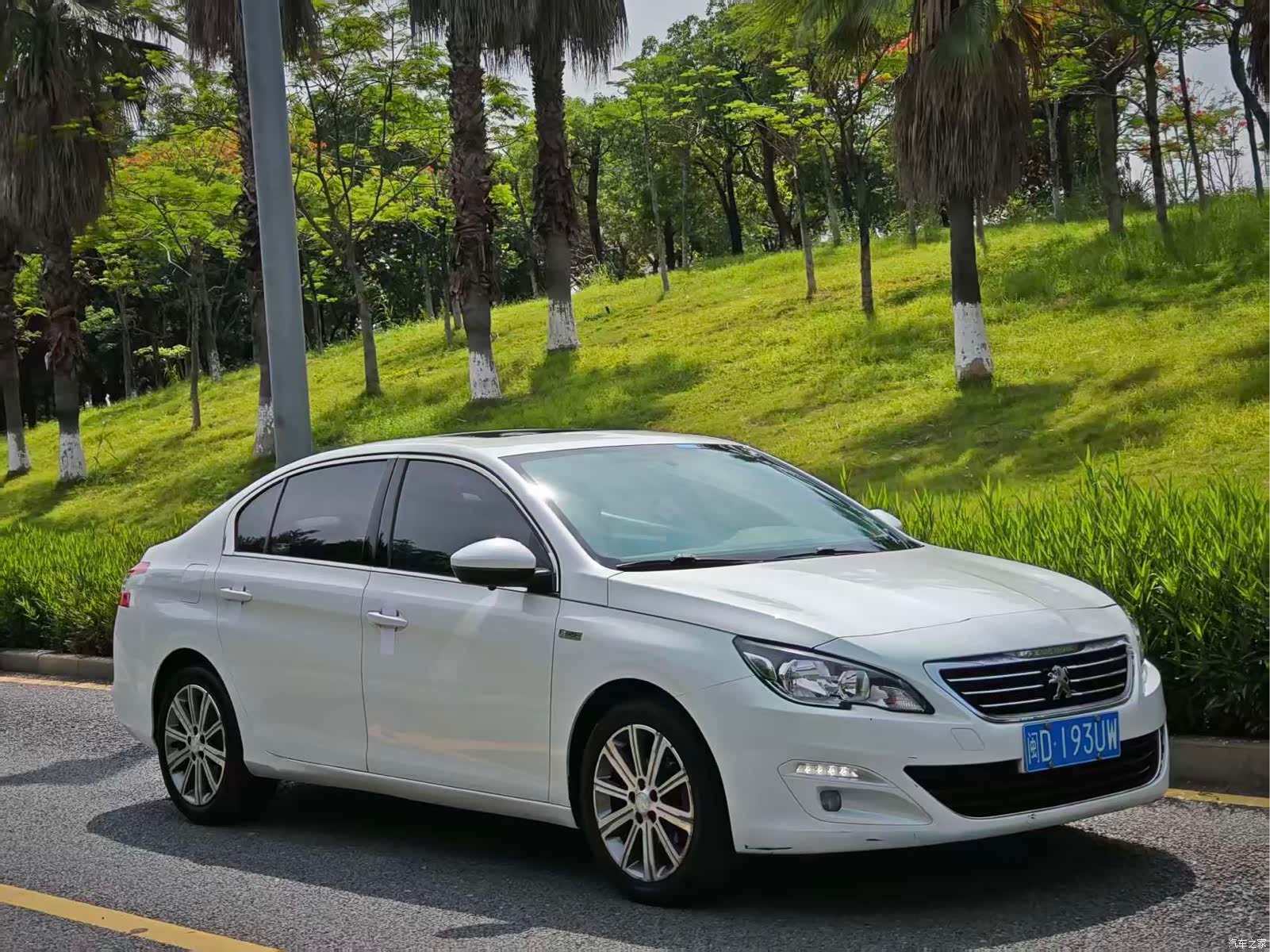 Peugeot 408, 2016 3
