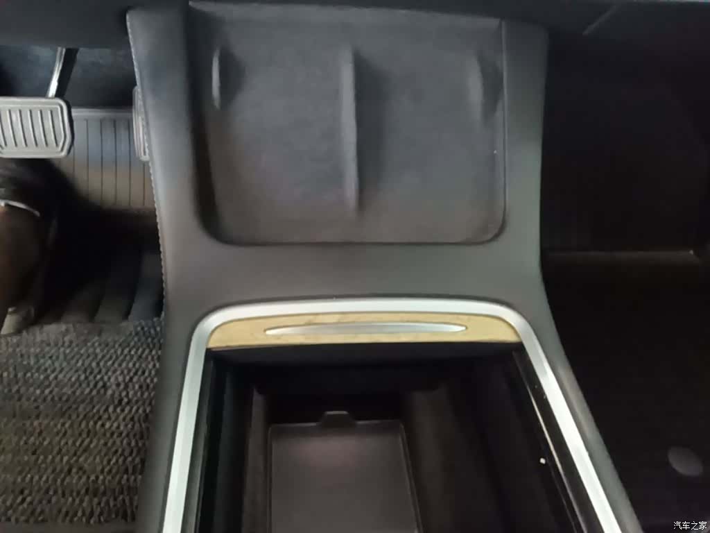 Tesla Model 3, 2022 14
