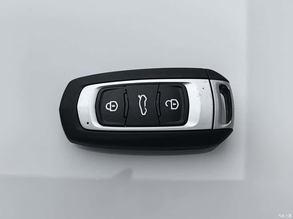 Geely Panda, 2023 19