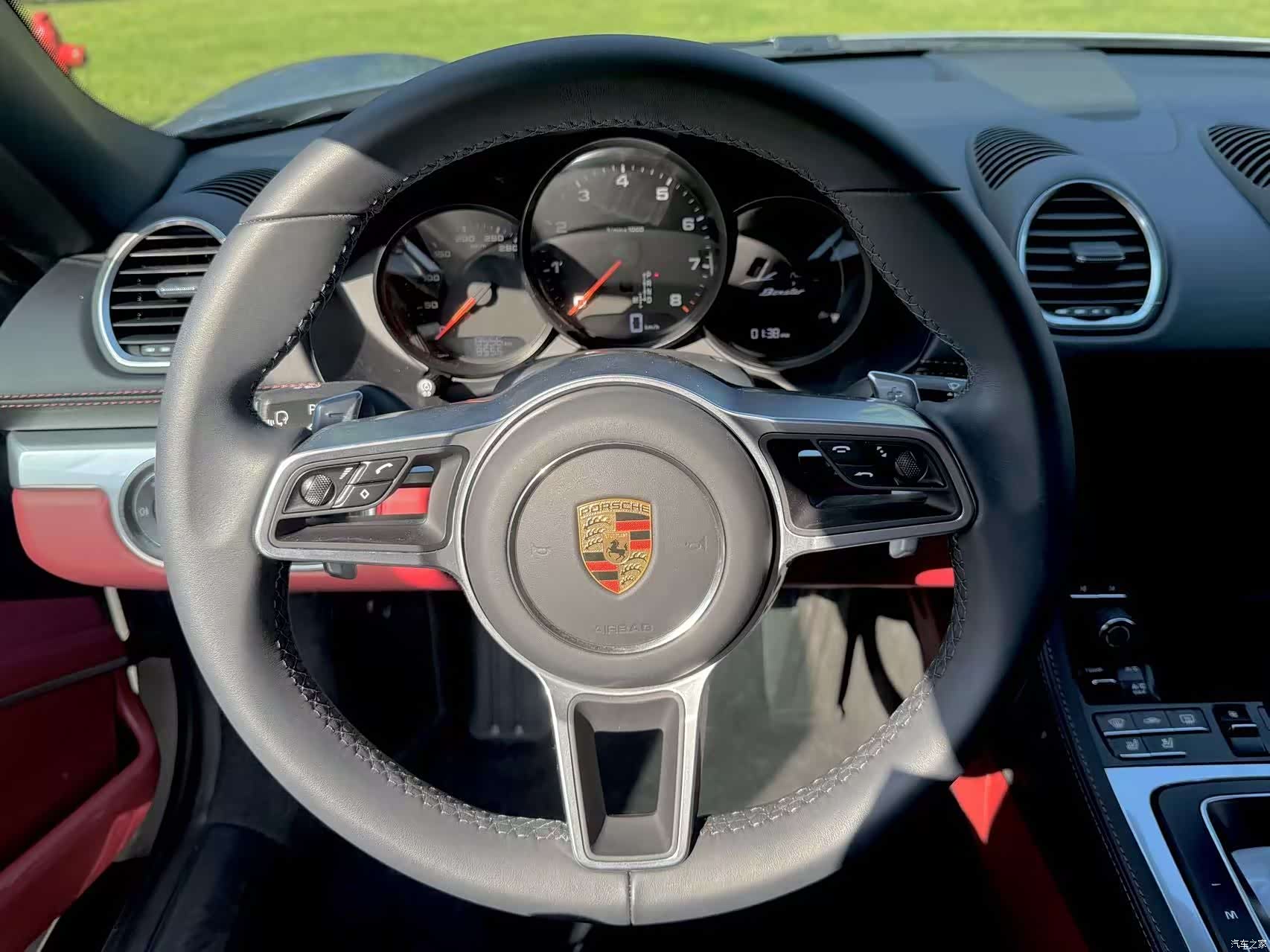 Porsche Boxster, 2024 7