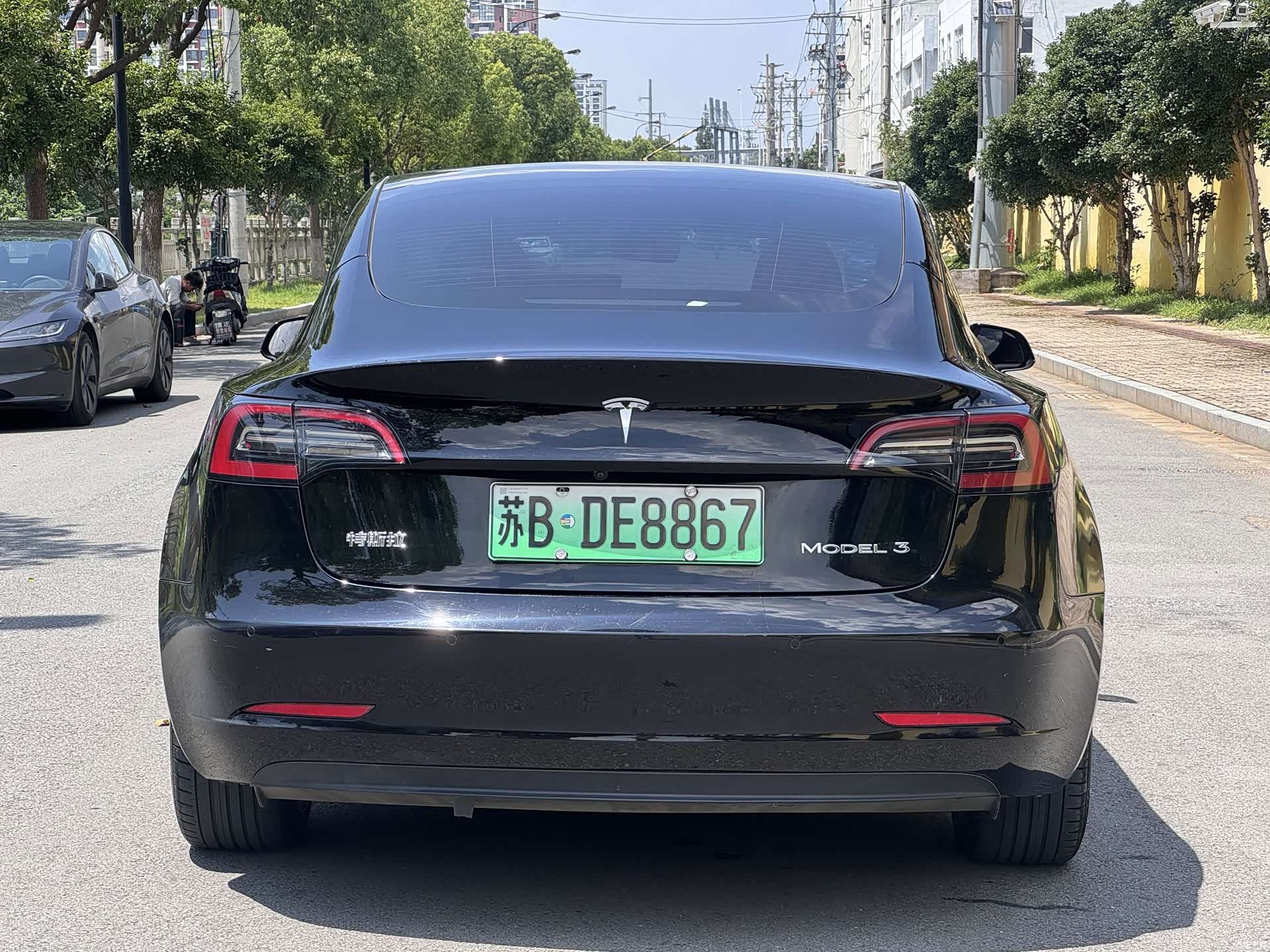 Tesla Model 3, 2022 11