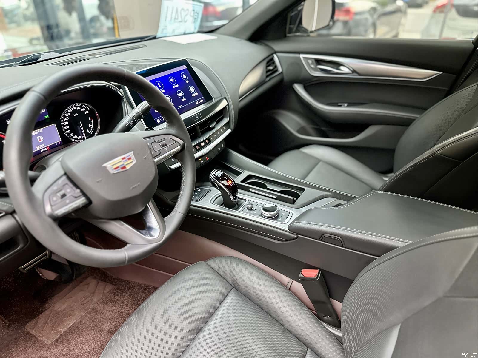 Cadillac CT5, 2022 4