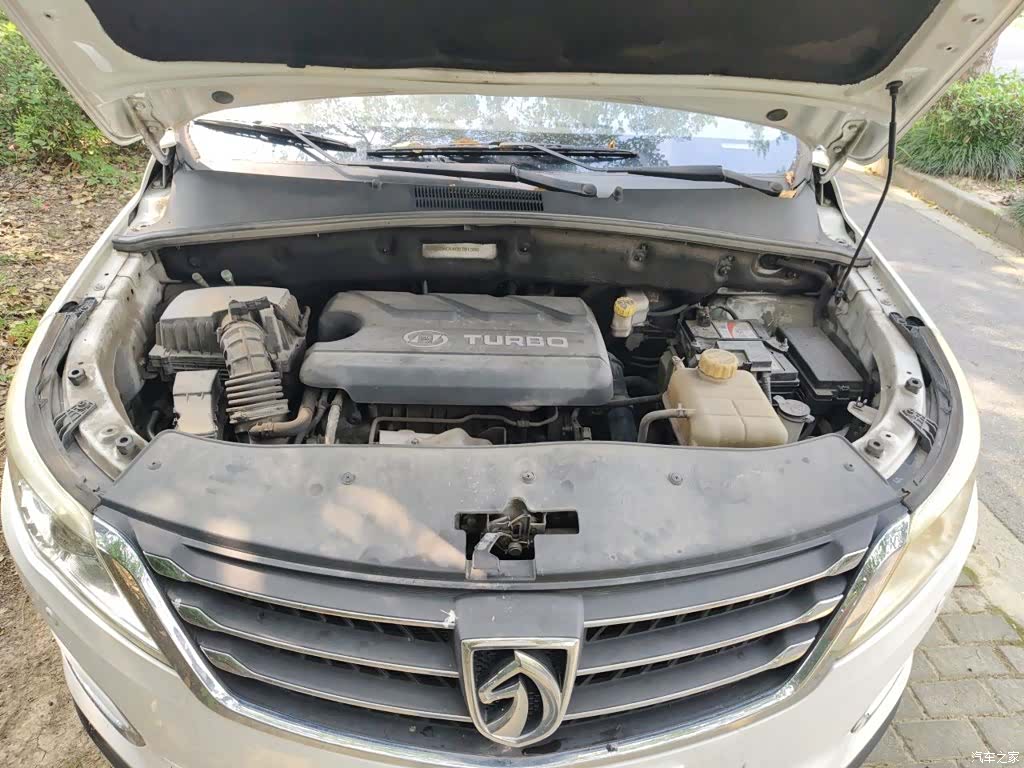 Wuling 560, 2017 11