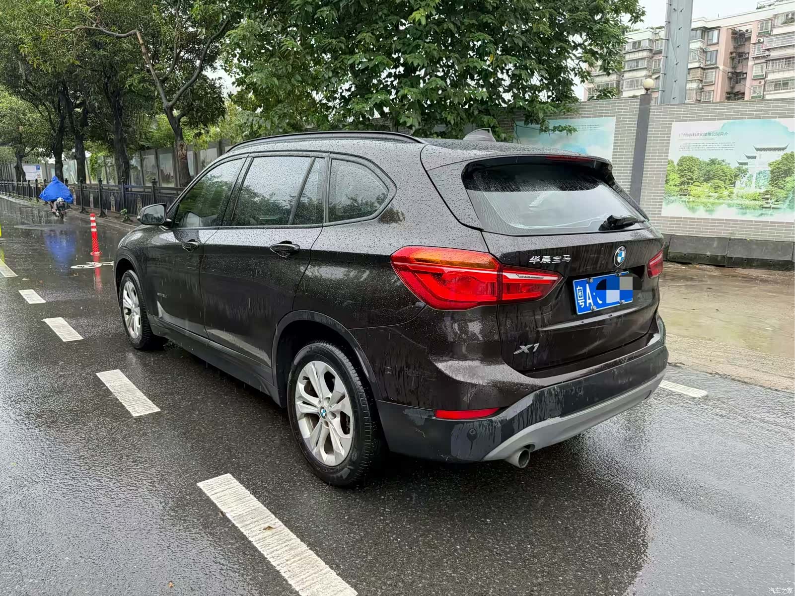 BMW X1, 2016 все фото
