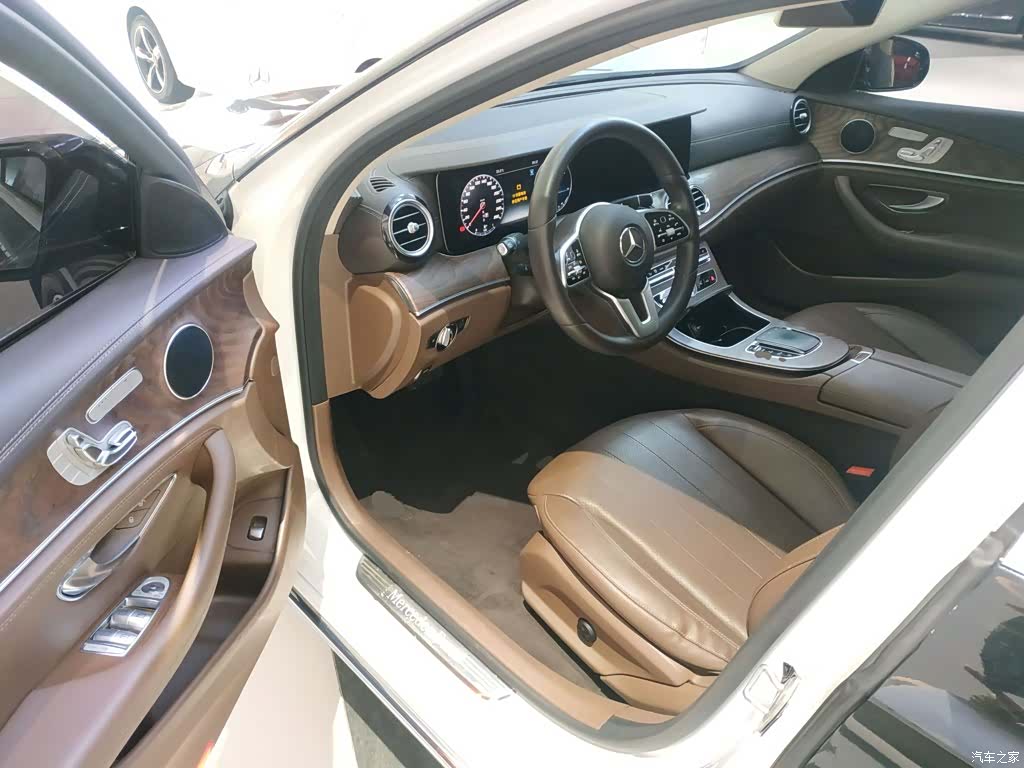Mercedes-Benz E-Class, 2020 16