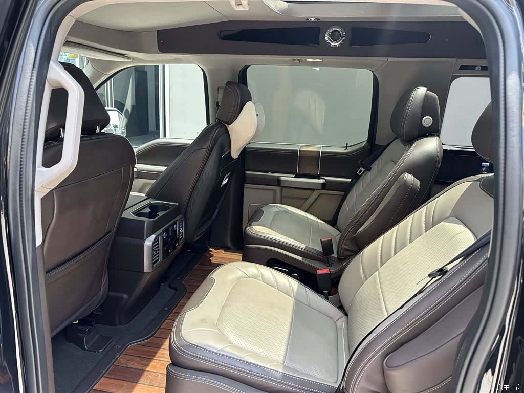 Ford F-150, 2022 11