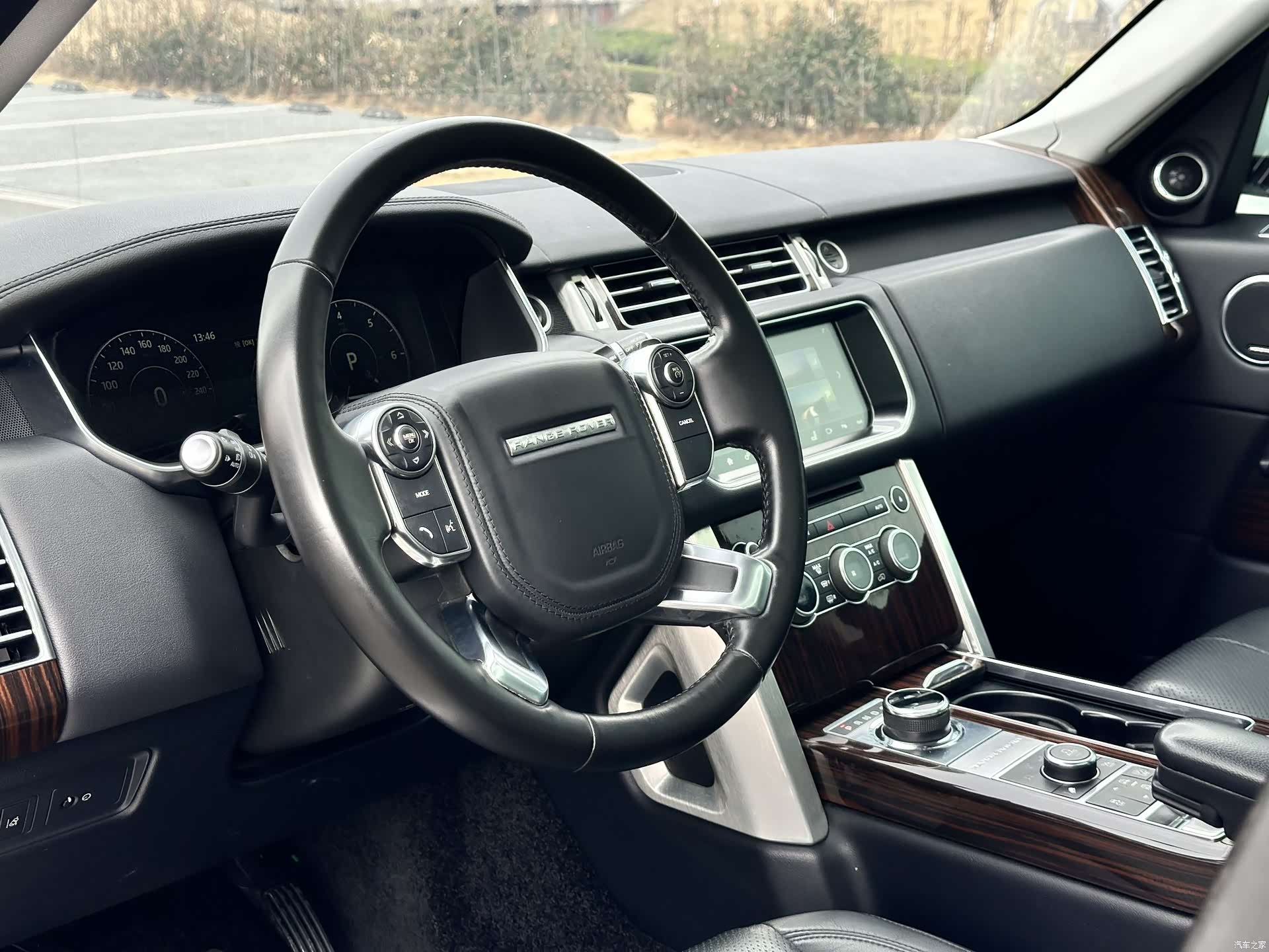 Land Rover Range Rover, 2018 11