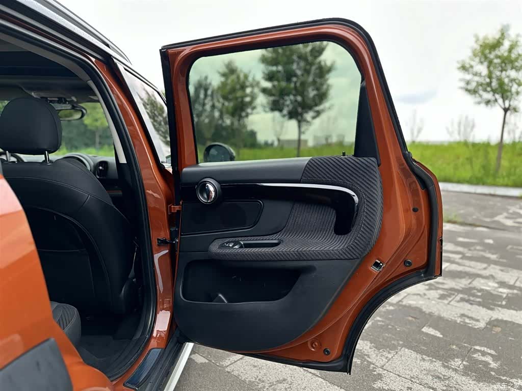 Mini Countryman, 2017 24