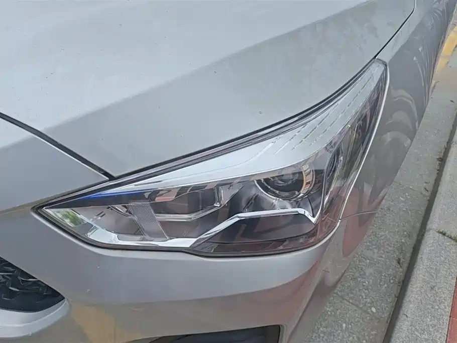 Haval M6 Haval M6