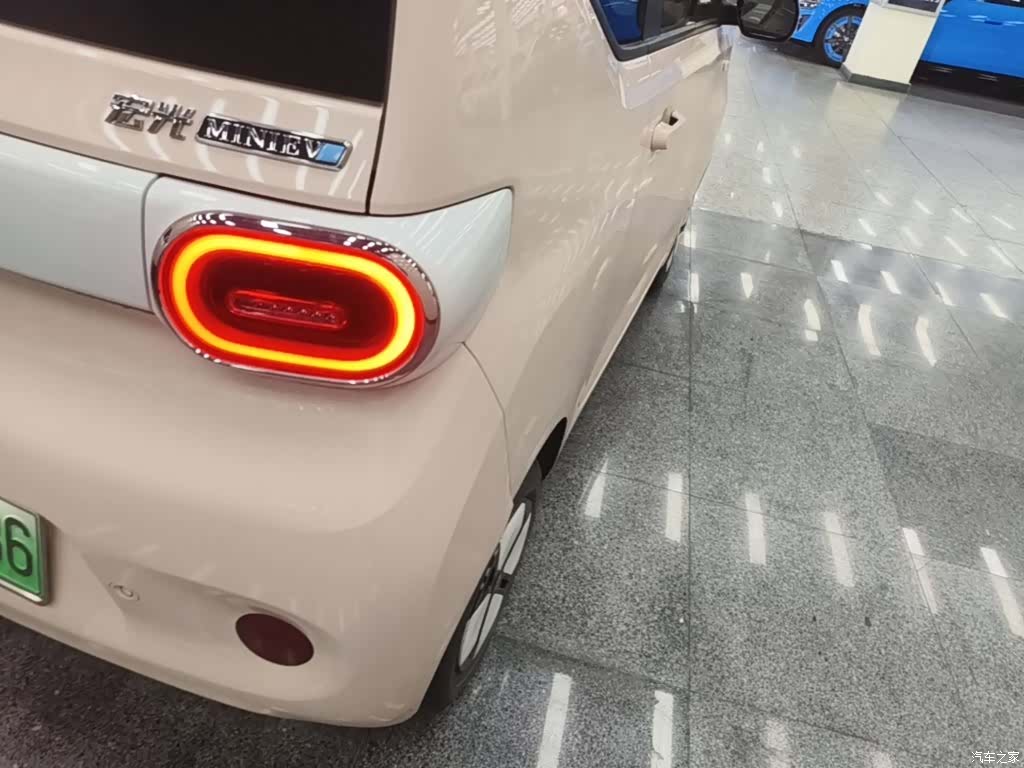 Wuling MINIEV, 2023 8