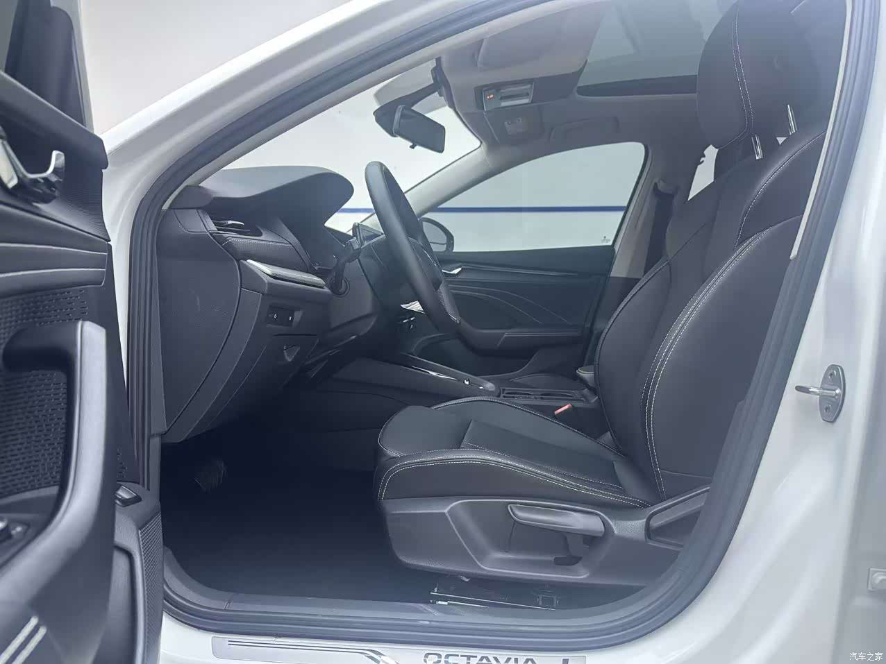 Skoda Octavia, 2023 8