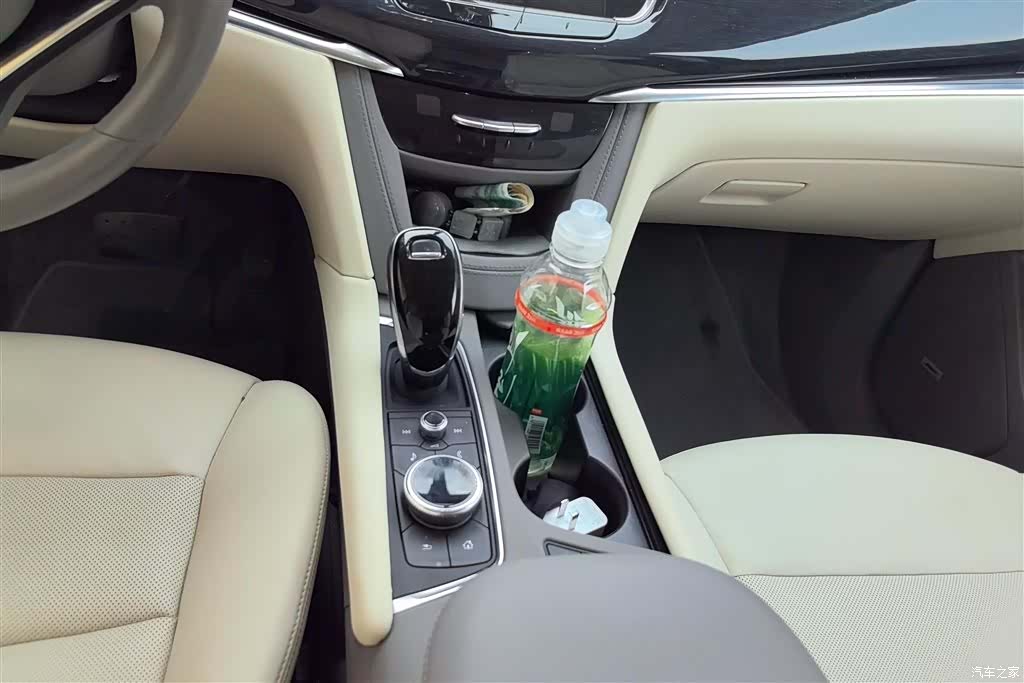 Cadillac XT6, 2024 16