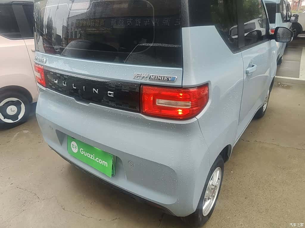 Wuling MINIEV, 2021 8